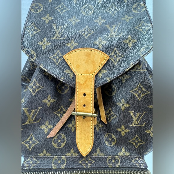 100% Authentic Louis Vuitton Monogram Montsouris GM Backpack - Picture 4 of 17